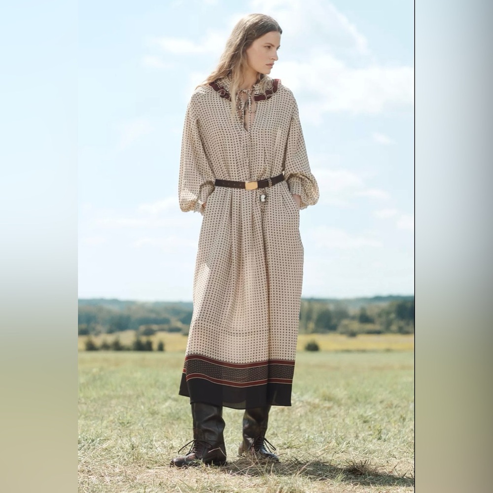 Limited edition ZW sold out dress / S Elegant Cream and Black Women's Dress